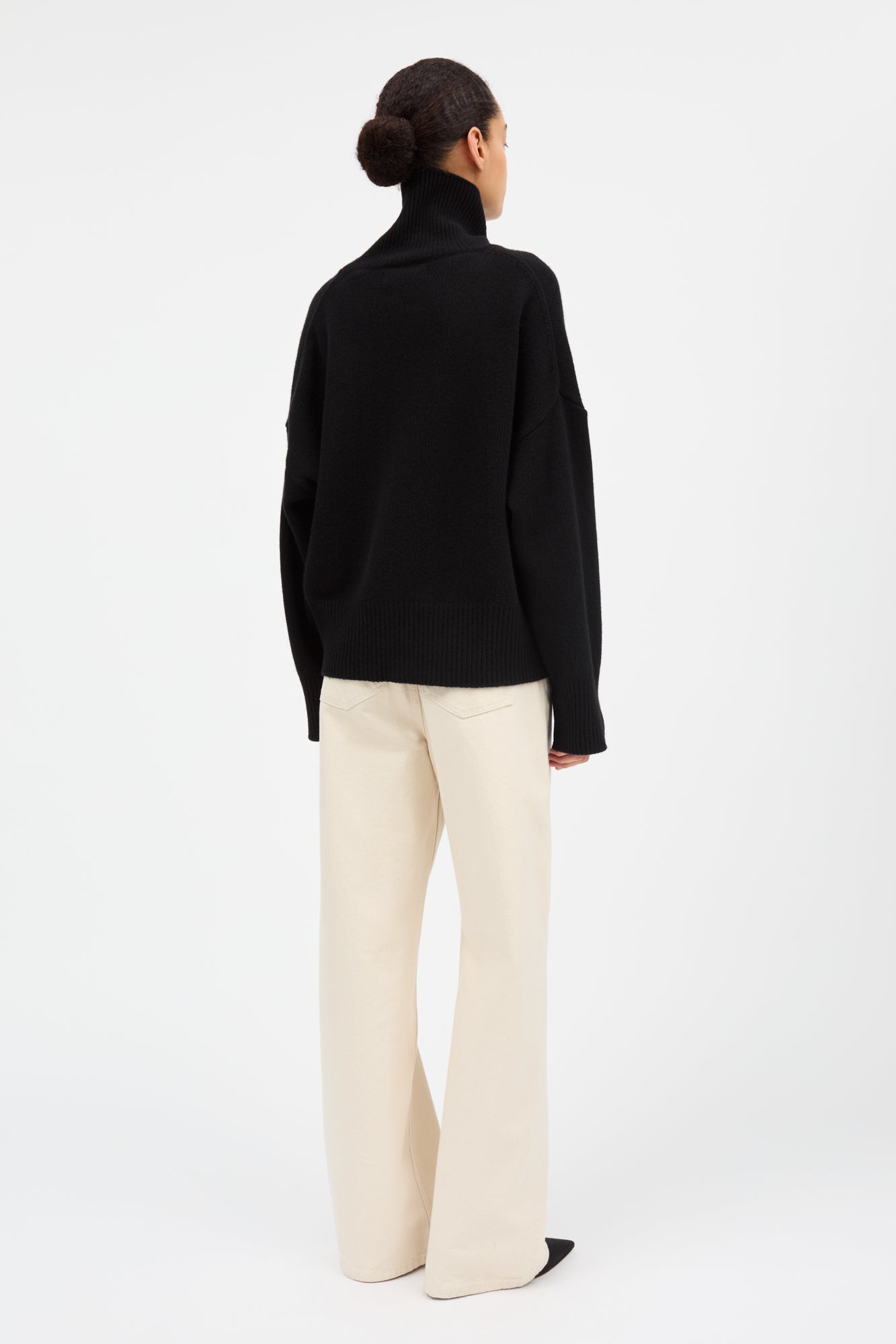 Skall Studio Silene t-neck Turtleneck Black